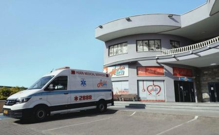 اطلاق نار واصابة شاب من جديده المكر 